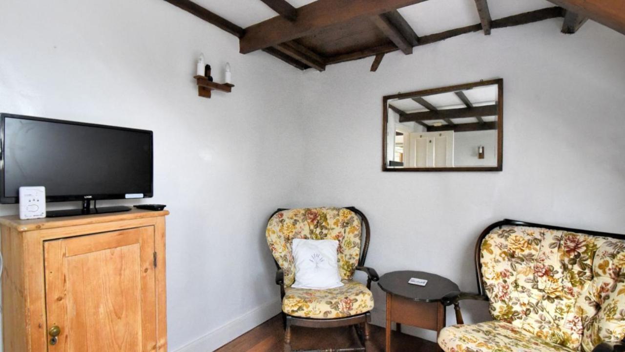 Lavender Cottage Lyme Regis Exterior foto
