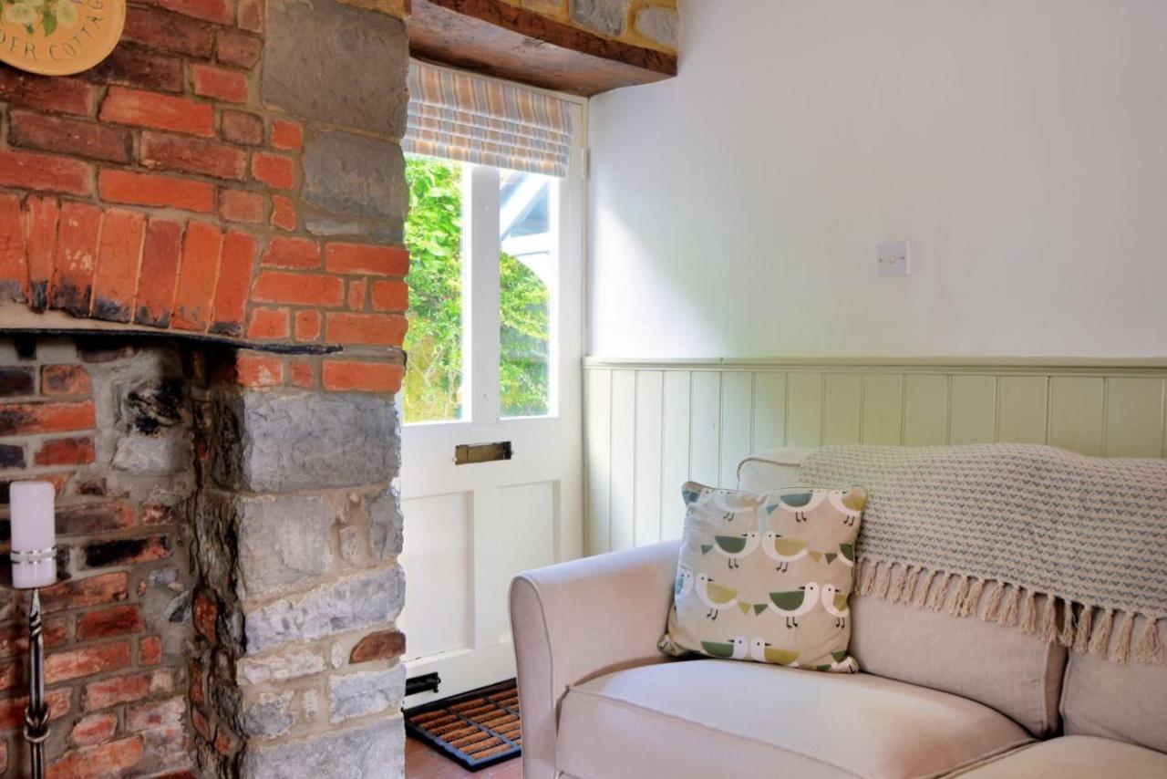 Lavender Cottage Lyme Regis Exterior foto